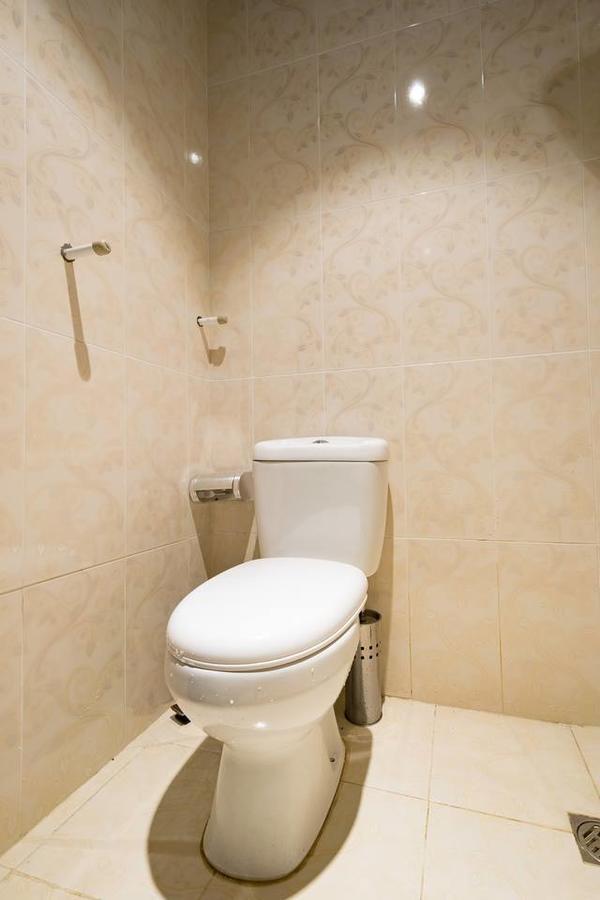 Sunny Hotel Batumi Махинари Екстериор снимка