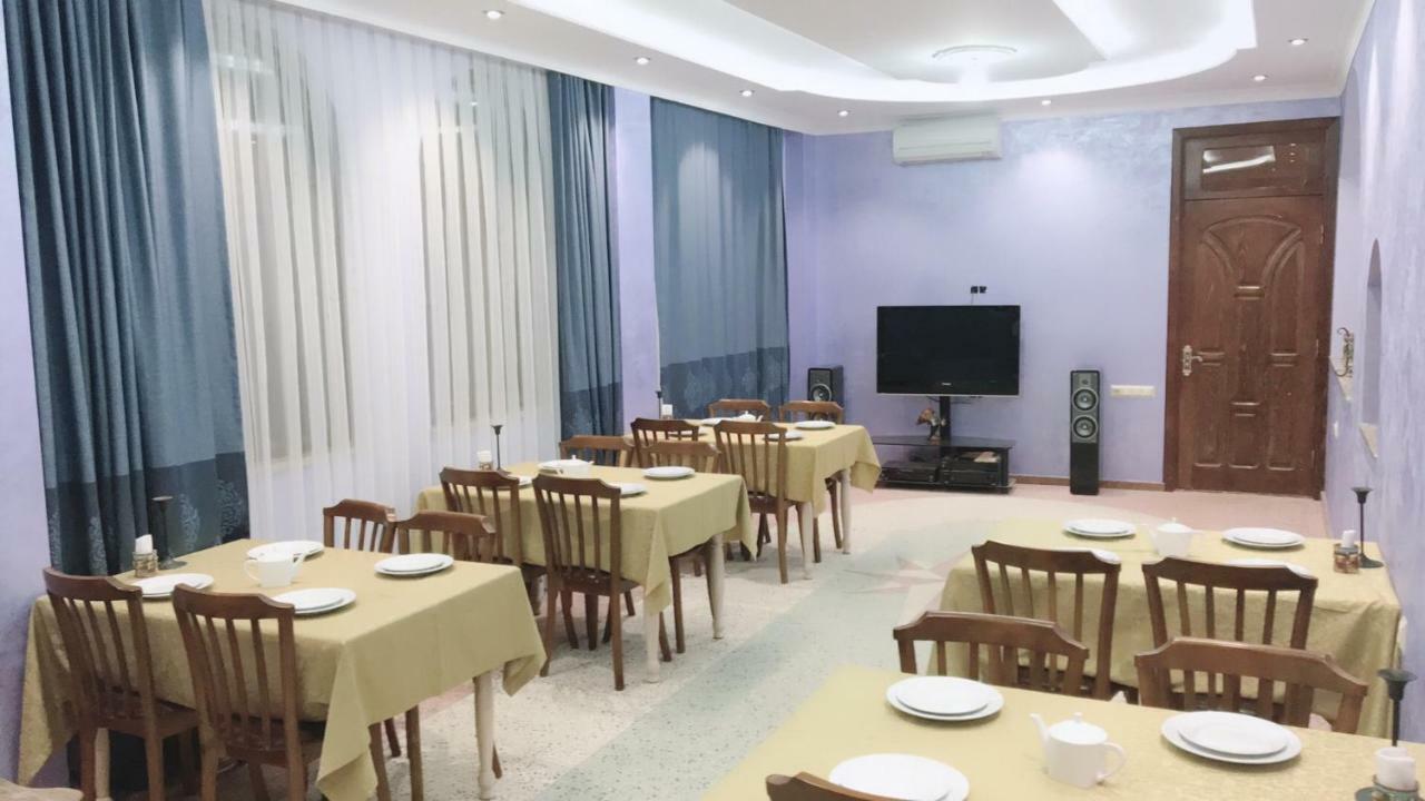 Sunny Hotel Batumi Махинари Екстериор снимка